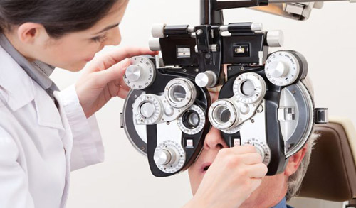 oftalmolog vzrosl